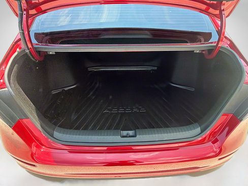 Used 2024 Honda Accord EX image 27