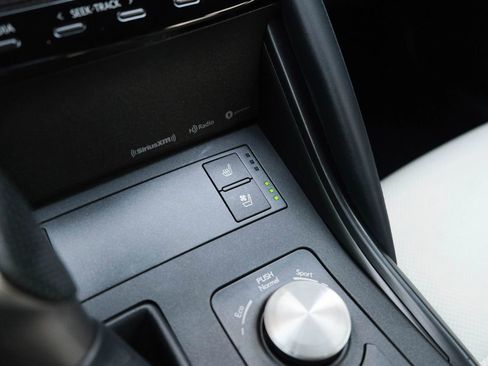 Used 2022 Lexus IS 350 F Sport w/ Accessory Package image 37