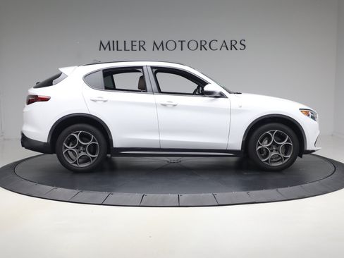 Used 2023 Alfa Romeo Stelvio Ti w/ Active Assist Plus Package AWD/4WD image 9