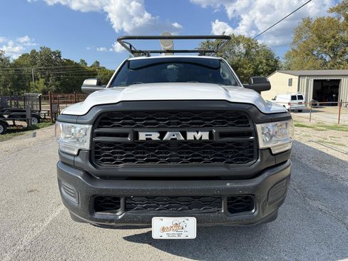 Used 2022 RAM 2500 Tradesman RWD image 9