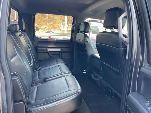 Used 2015 Ford F150 Lariat w/ Trailer Tow Package image 29