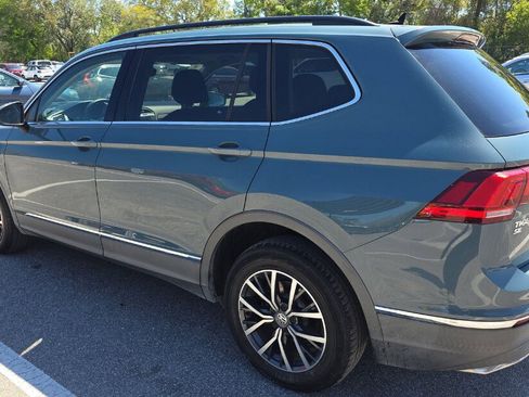 Used 2020 Volkswagen Tiguan SE image 4