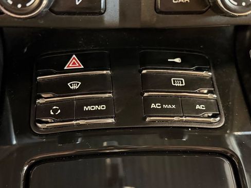 Used 2012 Porsche Cayenne AWD/4WD image 34