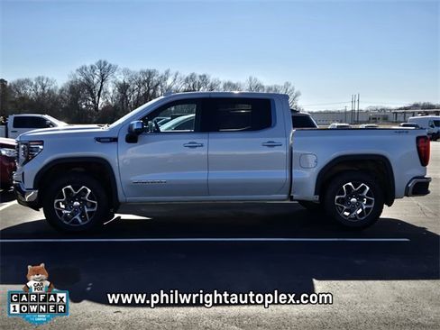 Used 2023 GMC Sierra 1500 SLT w/ SLT Convenience Package image 3