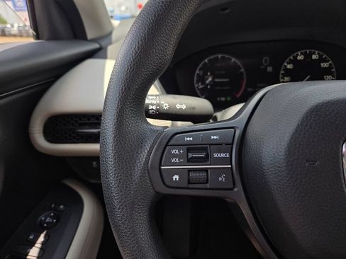 Used 2024 Honda HR-V LX image 22