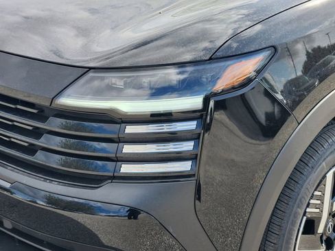 New 2026 Nissan Kicks SV image 6