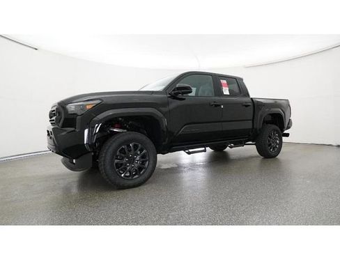 New 2025 Toyota Tacoma SR5 AWD/4WD image 17