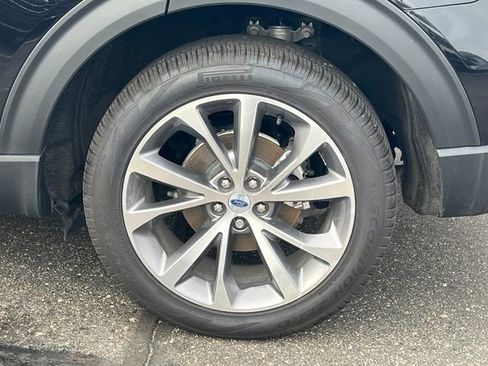 New 2025 Ford Explorer Platinum w/ Ultimate Package image 10