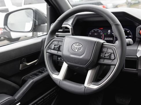 New 2026 Toyota Tacoma TRD Off-Road AWD/4WD image 12