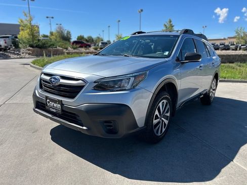 Used 2020 Subaru Outback AWD/4WD image 3