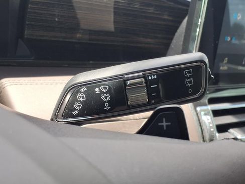 Used 2020 Lincoln Navigator Black Label w/ Cargo Convenience Package AWD/4WD image 19