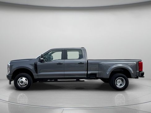 Used 2026 Ford F350 XL w/ STX Appearance Package image 5