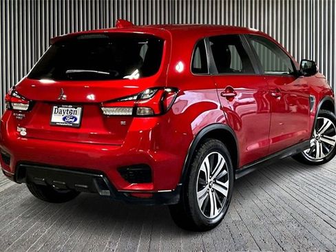 Used 2022 Mitsubishi Outlander Sport SE image 2
