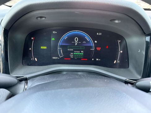 Used 2026 Toyota Camry Hybrid FWD image 23