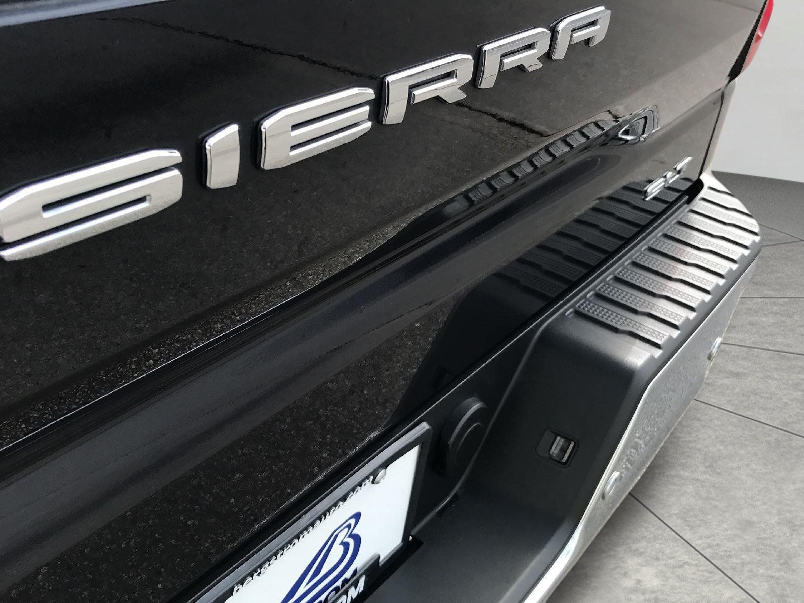 Certified 2023 GMC Sierra 1500 SLT w/ SLT Premium Package AWD/4WD image 26