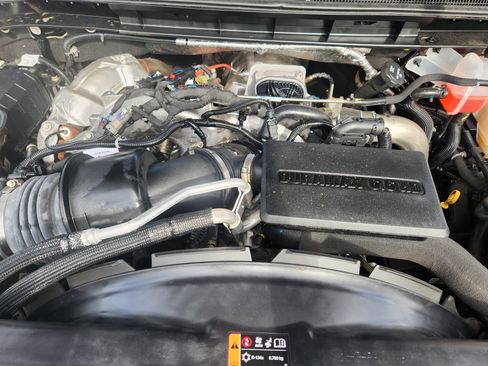Used 2025 Chevrolet Silverado 2500 LT w/ Convenience Package AWD/4WD image 31