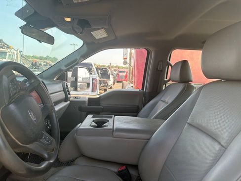 Used 2021 Ford F350 XL w/ Power Equipment Group RWD image 2