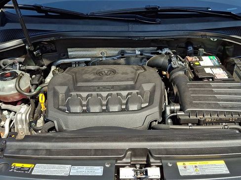 Used 2021 Volkswagen Tiguan SE R-Line w/ 2-Row Tiguan MDO Package AWD/4WD image 30
