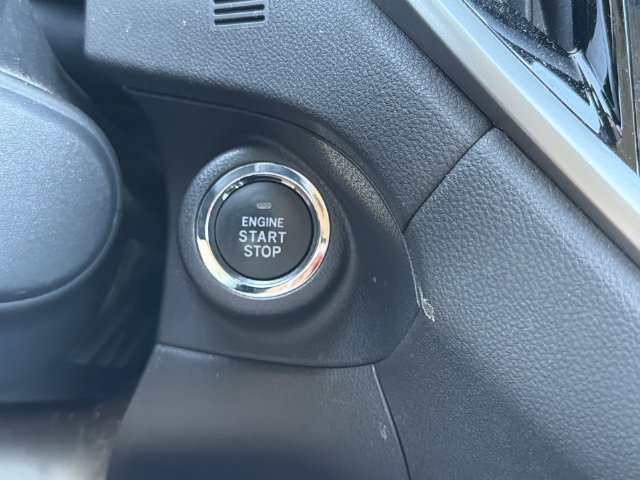 Used 2023 Subaru Ascent Limited AWD/4WD image 23