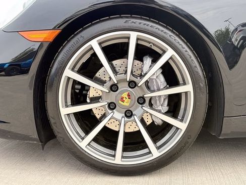 Used 2017 Porsche 911 Carrera RWD image 31