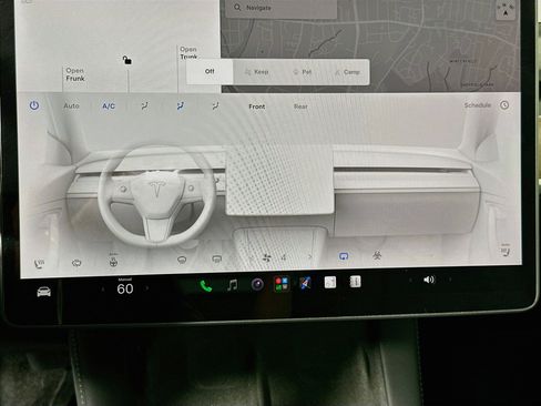 Used 2023 Tesla Model Y Long Range AWD/4WD image 23