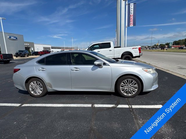 Used 2013 Lexus ES 350 w/ Luxury Pkg FWD image 4