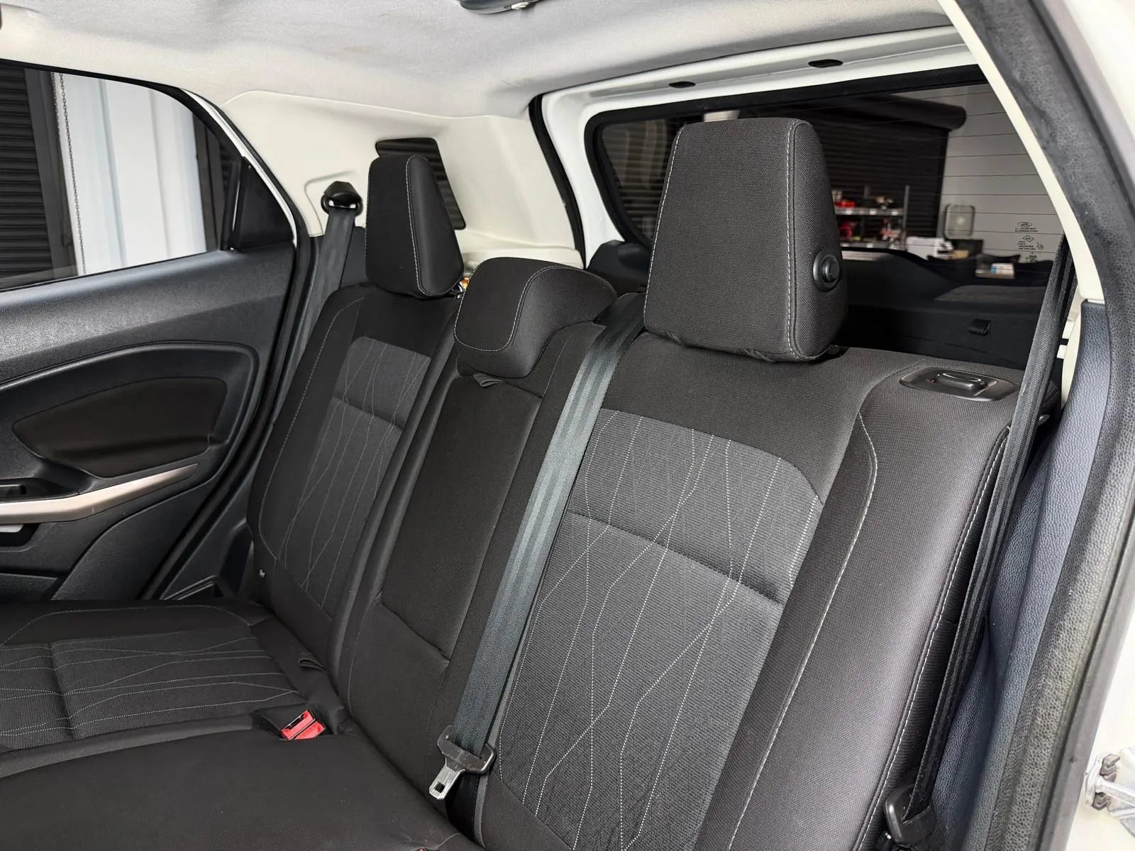 Used 2019 Ford EcoSport SE w/ SE Convenience Package FWD image 19