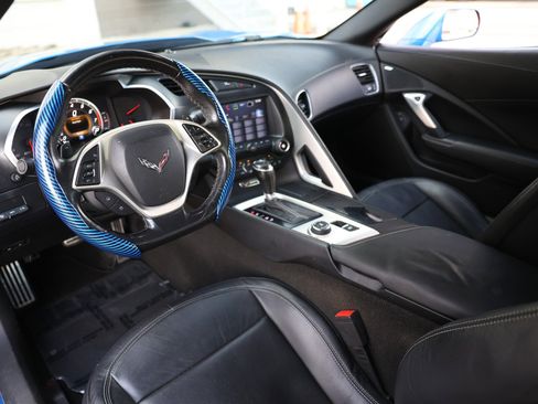 Used 2016 Chevrolet Corvette Stingray Coupe w/ 2LT Preferred Equipment Group RWD image 6