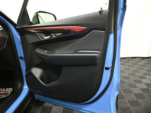 Used 2024 Chevrolet TrailBlazer RS w/ Convenience Package image 27