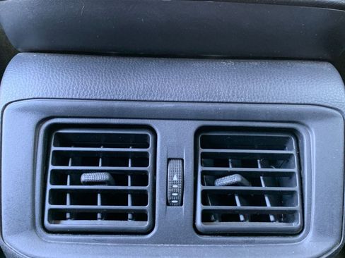 Used 2025 Toyota RAV4 LE image 23