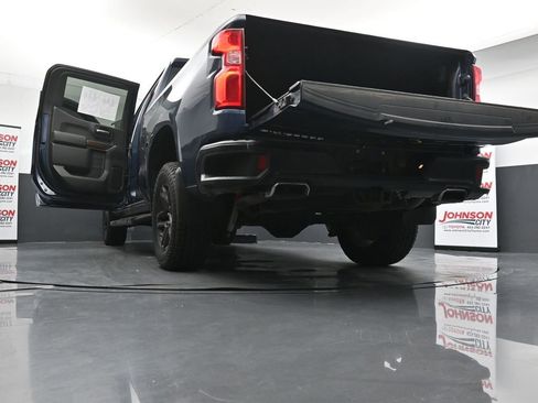Used 2019 Chevrolet Silverado 1500 LT Trail Boss AWD/4WD image 46