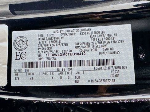 Used 2026 Ford F450 Platinum w/ FX4 Off-Road Package AWD/4WD image 65