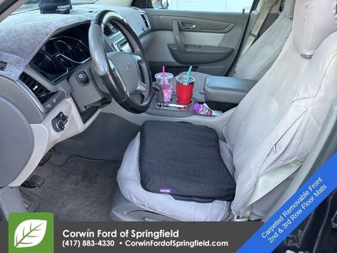 Used 2016 GMC Acadia SLE image 12