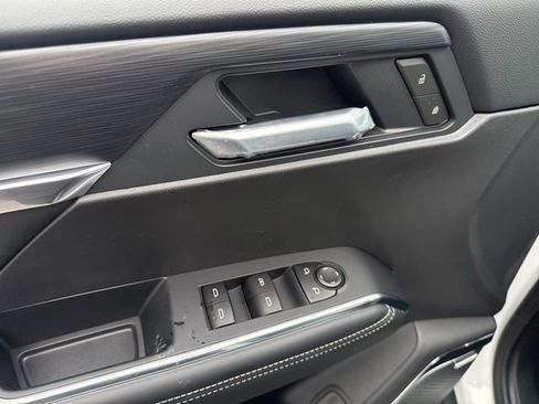 New 2026 GMC Acadia Elevation w/ LPO, Floor Liner Package image 17