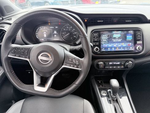 Certified 2024 Nissan Kicks SR w/ SR Premium Package FWD image 14