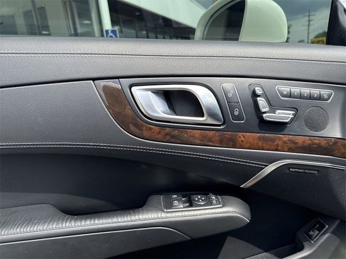Used 2013 Mercedes-Benz SL 63 AMG image 20