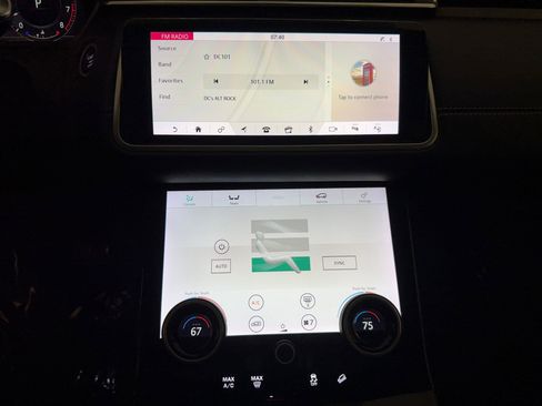 Used 2018 Land Rover Range Rover Velar R-Dynamic HSE AWD/4WD image 25