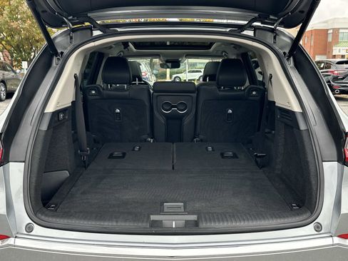 Certified 2025 Acura MDX FWD w/ Technology Package image 16