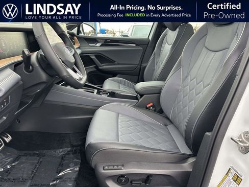 Used 2026 Volkswagen Tiguan SEL R-Line image 11