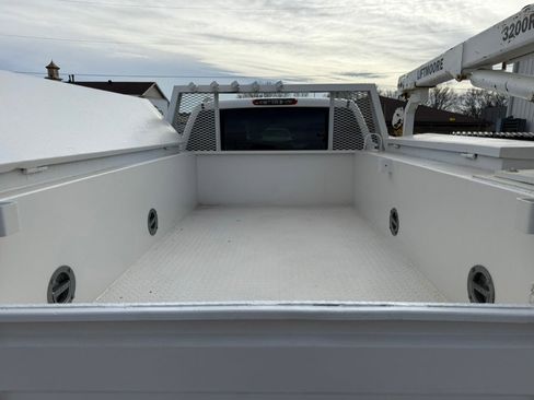 Used 2013 Chevrolet Silverado 3500 W/T image 12