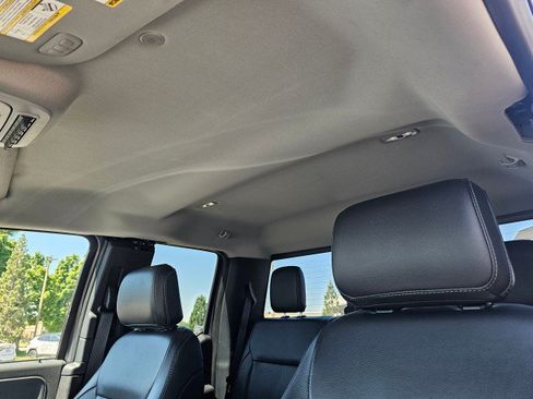 Used 2023 Ford F350 Lariat w/ FX4 Off-Road Package AWD/4WD image 26