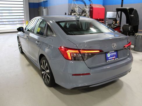 Used 2024 Honda Civic EX image 39