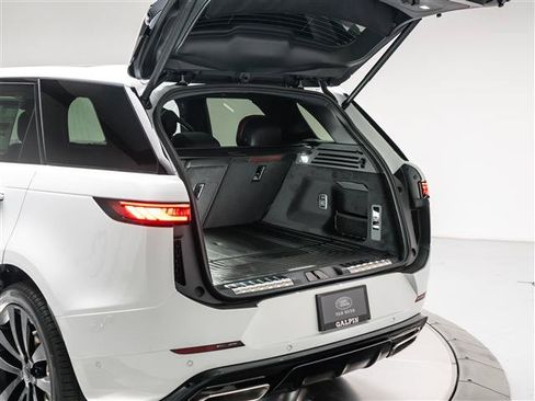 New 2026 Land Rover Range Rover Autobiography AWD/4WD image 28
