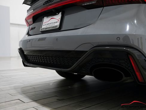 Used 2022 Audi RS 7 4.0T image 25