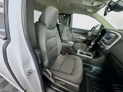 Used 2022 Chevrolet Colorado LT w/ Fleet Safety Package RWD image 24