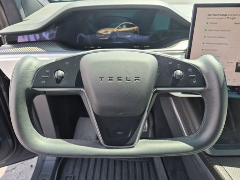 Used 2023 Tesla Model X Plaid AWD/4WD image 18