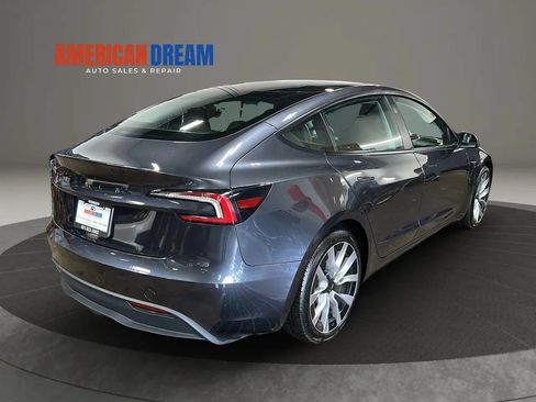 Used 2024 Tesla Model 3 Standard Range RWD image 5