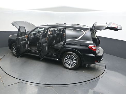 Used 2023 Nissan Armada SL w/ Cargo Package image 2