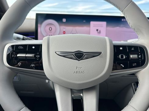 New 2026 Genesis GV70 2.5T Advanced AWD/4WD image 23