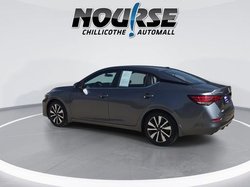 Used 2025 Nissan Sentra SV w/ SV Premium Package FWD image 6